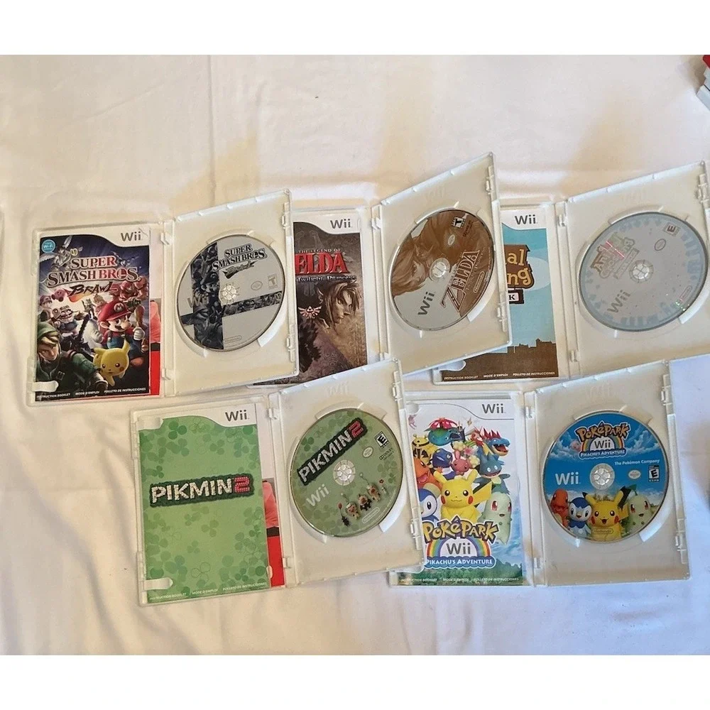 Wii Games Lot 5 Games Pikmin 2 Pokepark Animal Crossing Twilight Princess